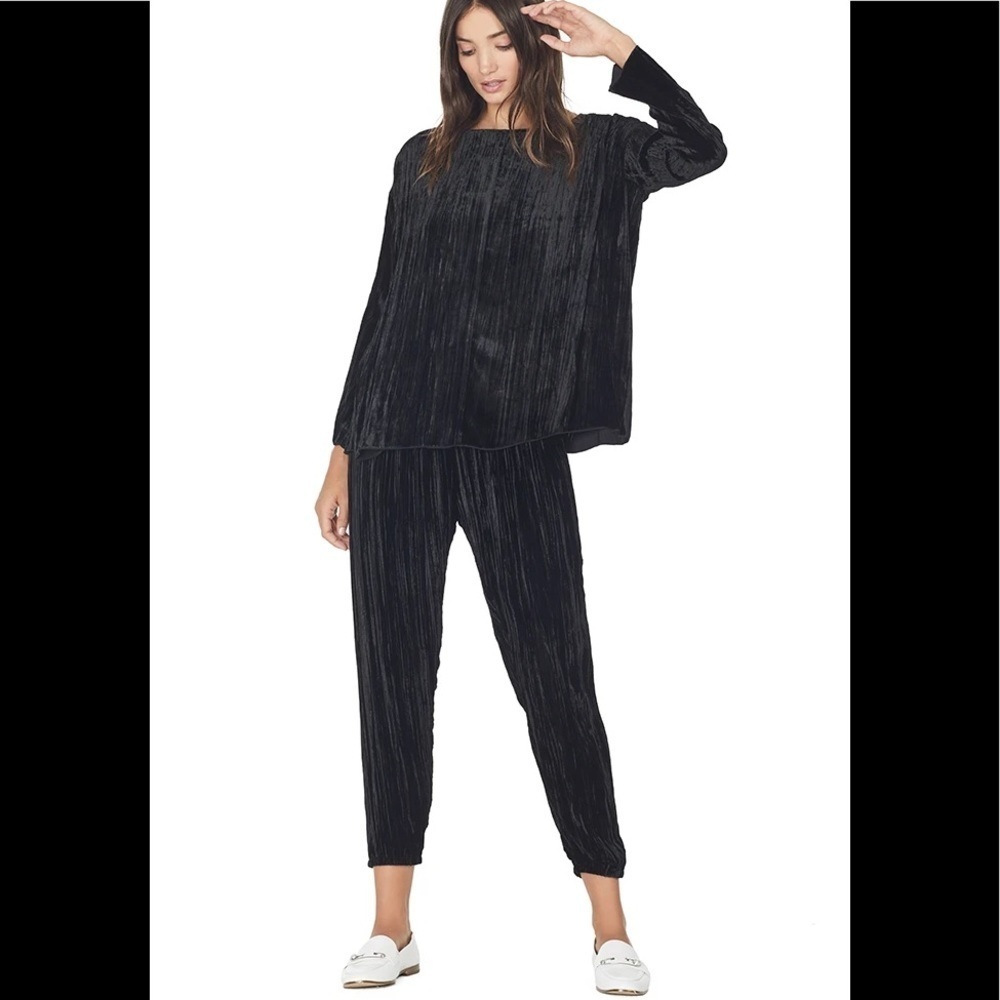 Forte Forte Pleated Velveted Jogger Pants Black